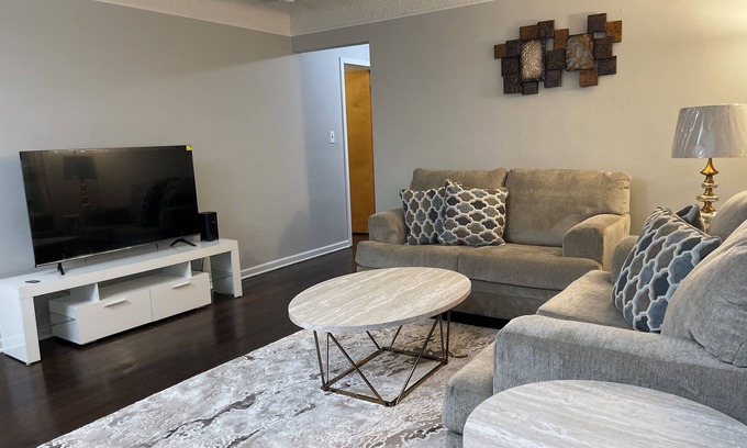 Livonia House | Cozy 3BR Ranch with Park & Tennis Court, Free Wi-Fi!