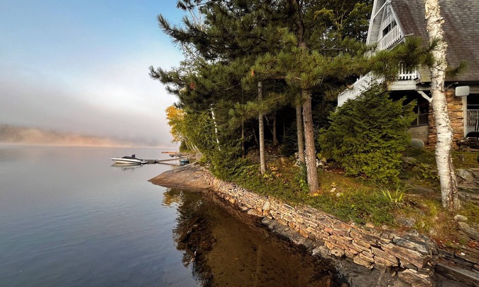 Dysart et al Cottage | Cozy A-Frame chalet on the beautiful Kennisis Lake. Family and Pet Friendly!