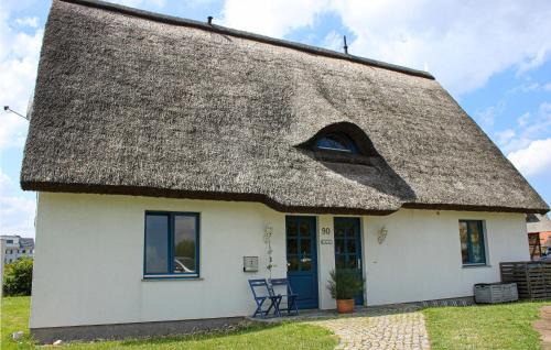 Borgerende Apartment | Cozy Apartment In Börgerende-Rethwisch