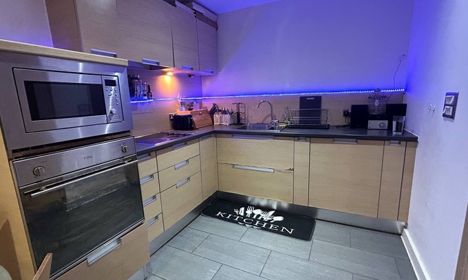 Manchester City Centre Apartment | Cozy Apartment 5 min Walk From Manchester Arena