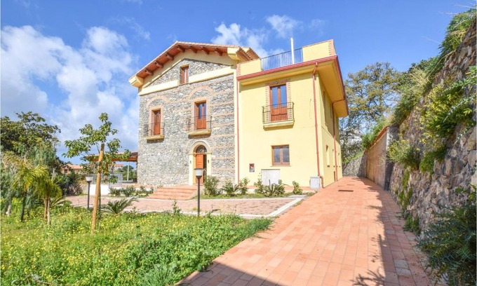 Longobardi Apartment | Cozy Apartment In Longobardi Marina