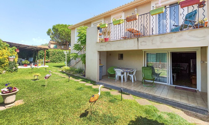 Loupian Apartment | Cozy apartment in Loupian with WiFi