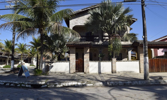 Morada da Praia House | Cozy house in a condominium with a private pool for 12 people