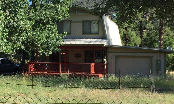 Strawberry Cabin | Cozy but roomy cabin in the mountains next to Strawberry Creek