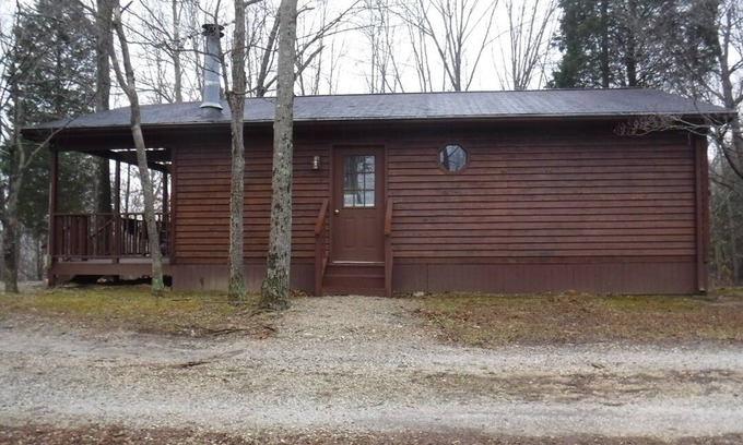 Eckerty Cabin | Cozy Cabin 14 Two Bedroom on Patoka Lake in Southern Indiana