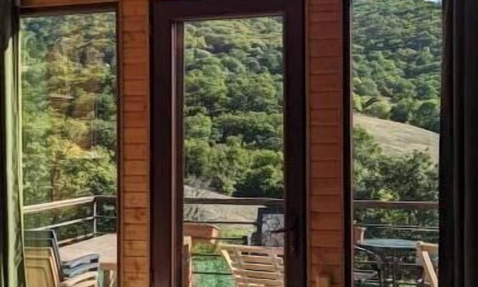 Mskhaldidi House | Cozy cabin 2