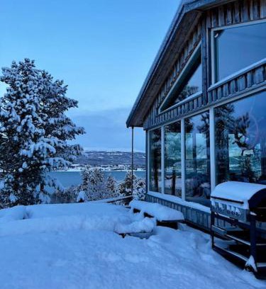 Laukeng House | Cozy cabin HYLLA