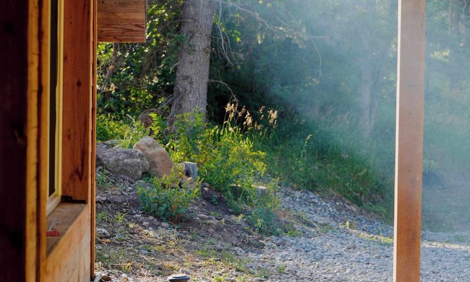 Midway Cabin | Cozy Cabin Retreat in Midway