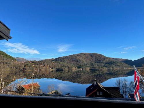 Eikjedalen House | Cozy cabin with a view