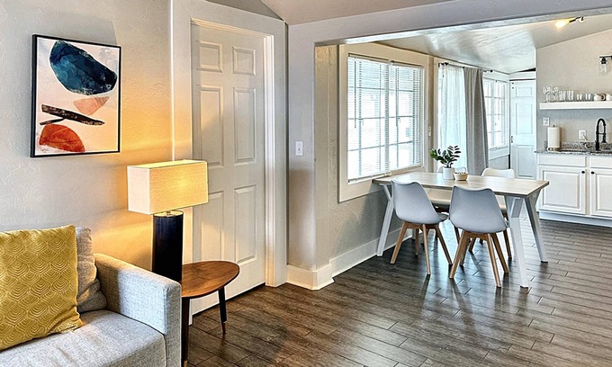 Midwest City Apartment | Cozy Charm Studio W 2BR I Fully Furnished