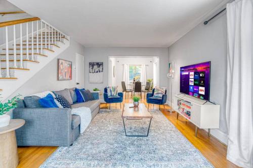 Dilworth House | Cozy & Charming Home, Minutes to Everything!