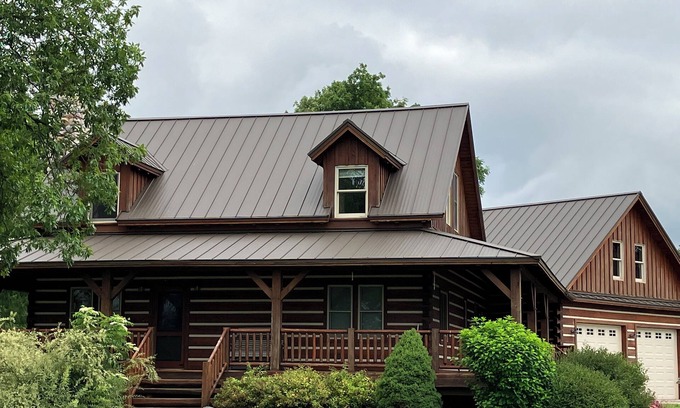 Wyatt Cabin | Cozy country cabin. Perfect for camping, relaxing and enjoying nature.