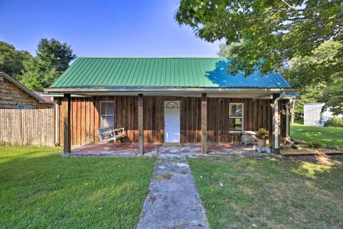 Damascus House | Cozy Damascus Home Less Than 1 Mi to Appalachian Trl