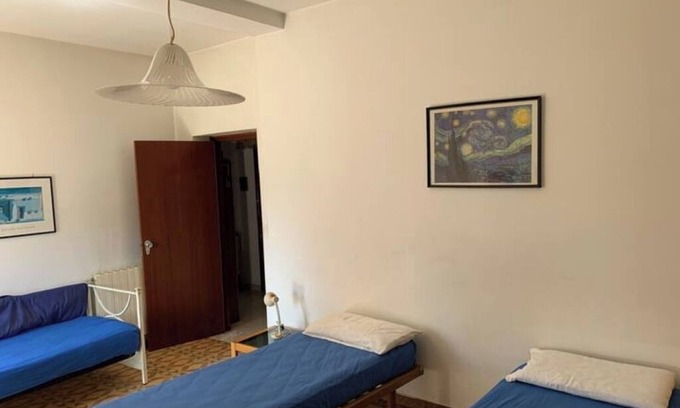Policastro Bussentino Apartment | ποΈ Cozy Holiday Apartment 300m from the Sea - Policastro Bussentino #1