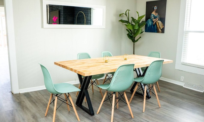 Greensboro House | Cozy Home Away From Home