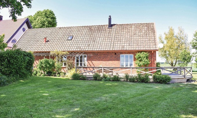 Garsnas House | Cozy home in Gärsnäs with WiFi