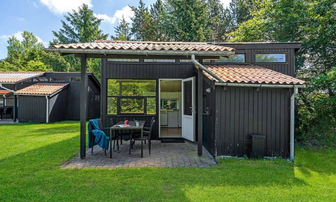 Hampen House | Cozy home in Hampen with WiFi