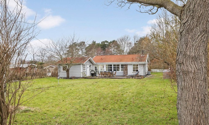 Hundested House | Cozy home in Hundested with kitchen