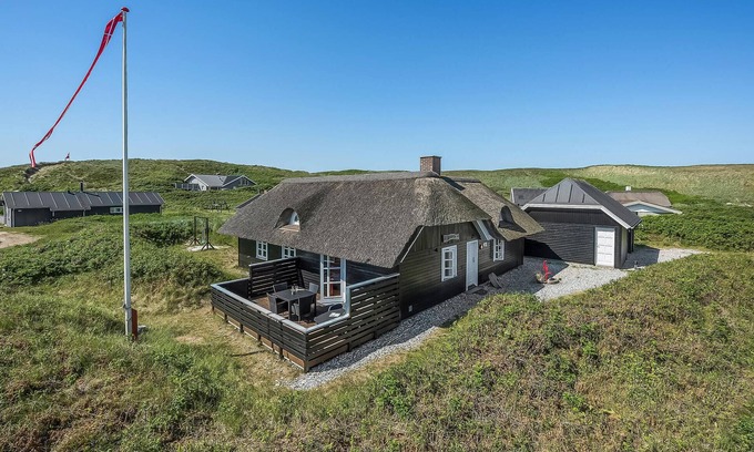 Argab House | Cozy home in Hvide Sande with sauna