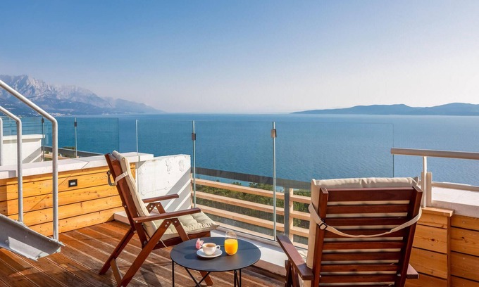 Marusici House | Cozy home in Omis with sauna