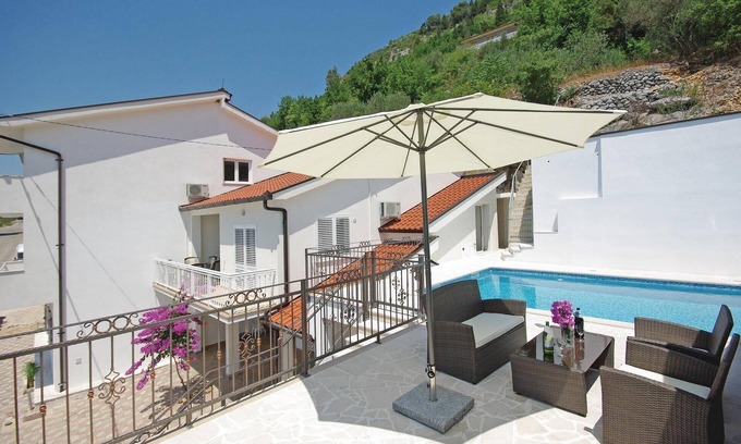 Veliki Prolog House | Cozy home in Veliki Prolog with WiFi