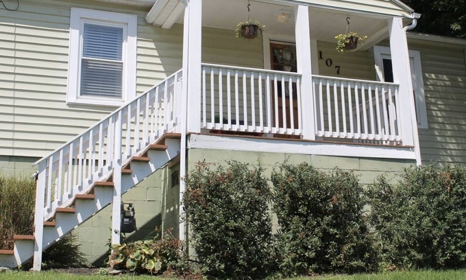 Bradley House | Cozy Home Near New River Gorge National Park