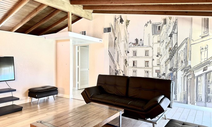 Southwest Anaheim House | Cozy house 3Beds, 2 Baths, Swiming Pool near Disney Land