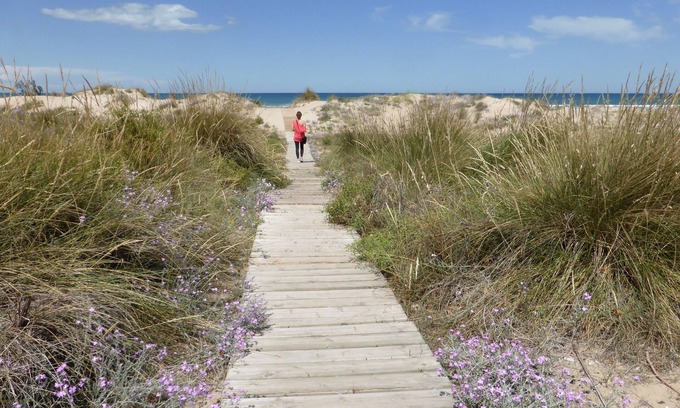 Molinell House | Cozy house, right on the beach and on the golf course in a quiet urbanization