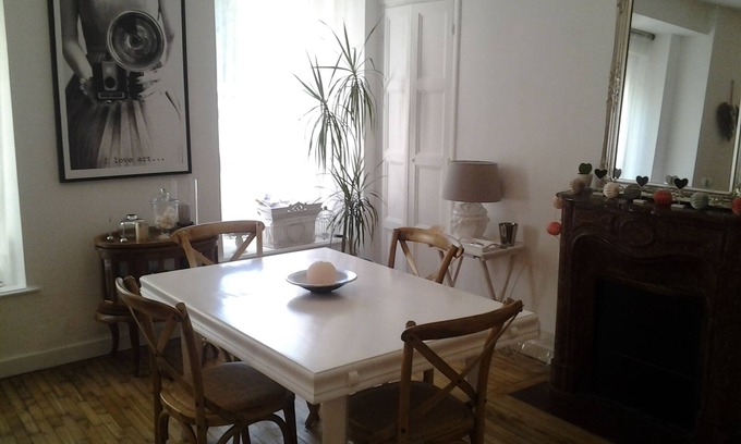 Downtown Apartment | Cozy hyper-center apartment