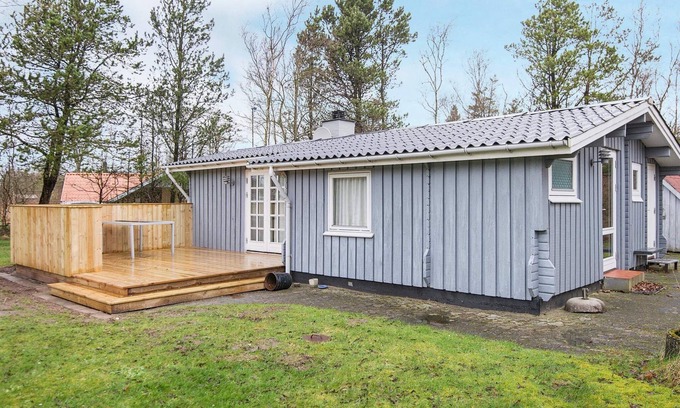 Jegum House | Cozy Log Cabin Retreat-By Traum