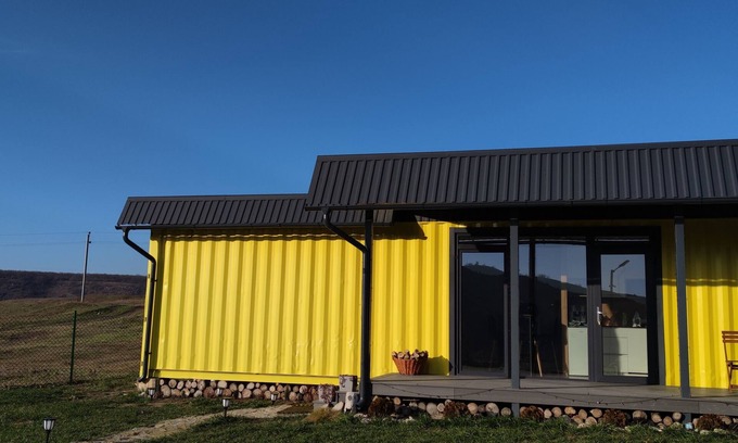 Moldova House | Cozy mobile home in charming Old Orhei with AC, WiFi
