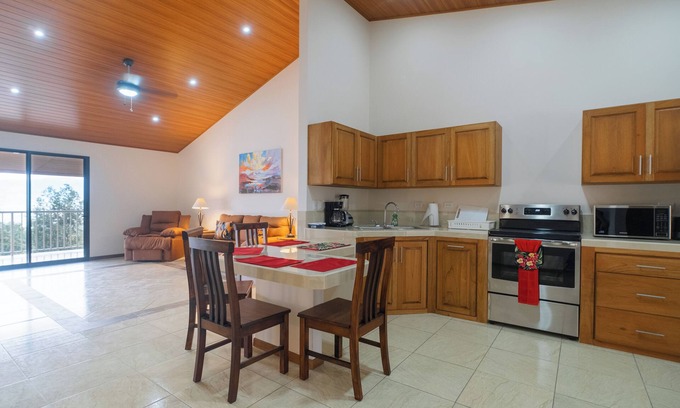 Baru Apartment | Cozy Mountain Apt - For families - pool & Wi-Fi #4