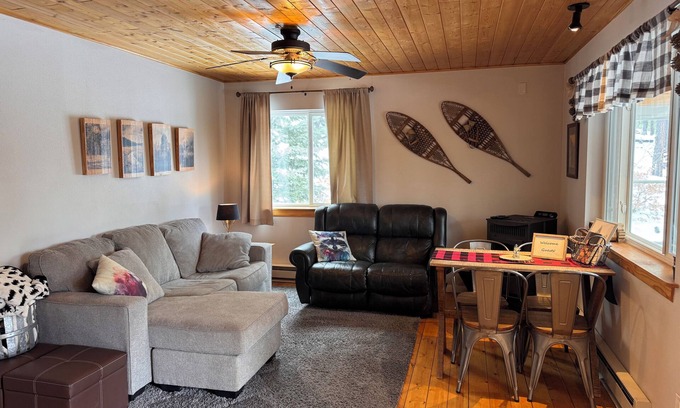 Jemez Springs House | Cozy mountain hideaway