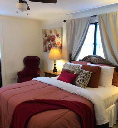 Princeton Bed & Breakfast | Cozy private room
