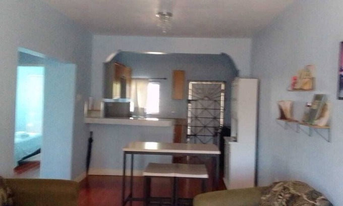 Spalding House | Cozy, Spacious 2 bedroom Townhouse in Spalding Manchester free Wi-Fi & Parking