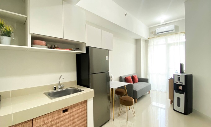 Cikarang Apartment | Cozy Stay 1Br At Vasanta Innopark Apartment
