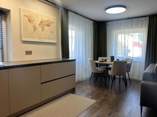 Telsiai Apartment | Cozy STAY in City Center