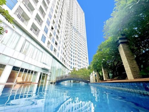 Suko Manunggal Apartment | Cozy Studio Apartment Venetian at Grand Sungkono Lagoon Surabaya by Le Ciel Hospitality