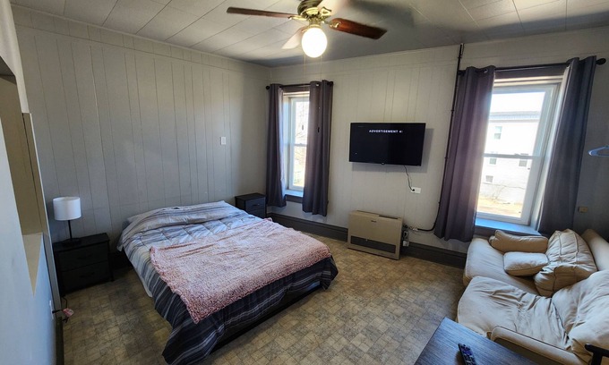 South Range Apartment | Cozy Studio Apt Near MTU, Houghton & Keweenaw, Full Amenities & Trail Access
