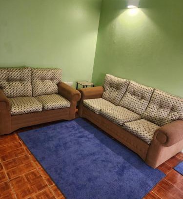 Kingstown Apartment | Cozy Sunwave