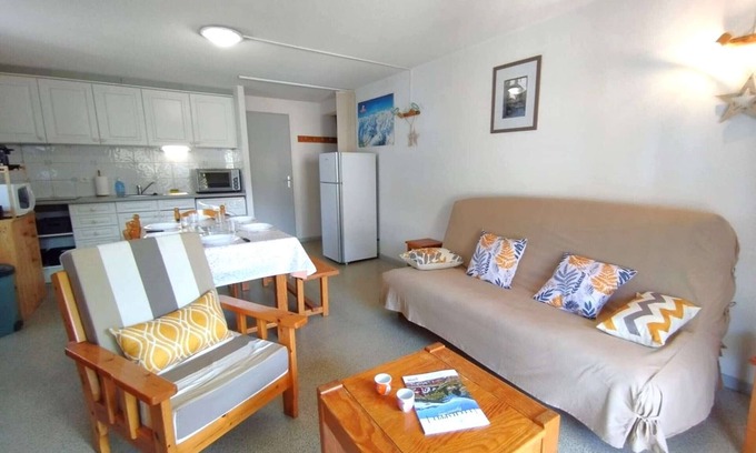 Saint-Lary-Soulan Apartment | Cozy T3 for 6, south terrace, parking, center St Lary Soulan