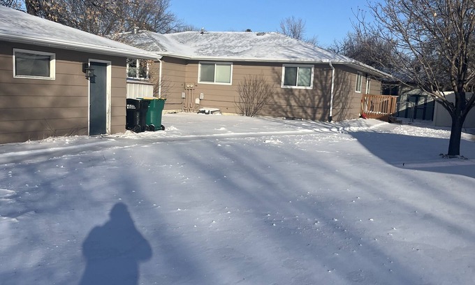 West Fargo House | Cozy Twinhome . Close to shopping and restaurants , small dogs are welcome.
