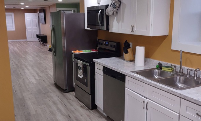 Elmira Apartment | Cozy unique apartment nestled in the heart of downtown Elmira.