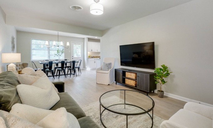 Park Central House | Cozy Updated Home, A+ Location, 2 King Suites!