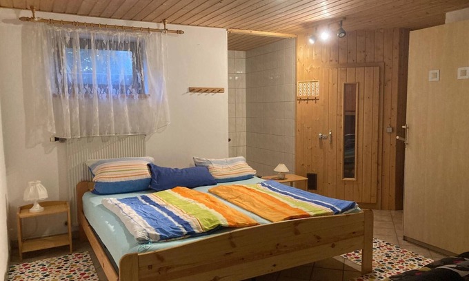 Tiefenbach Apartment | Cozy vacation apartment with terrace and pool