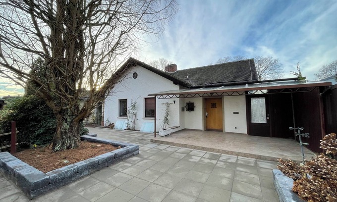 Holzminden Apartment | Cozy vacation apartment in the countryside for relaxing breaks, quiet, close to the center