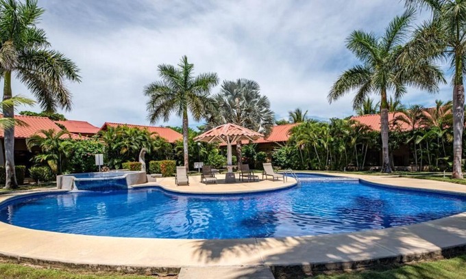 Potrero House | Cozy villa 8 minutes walk from the Beach