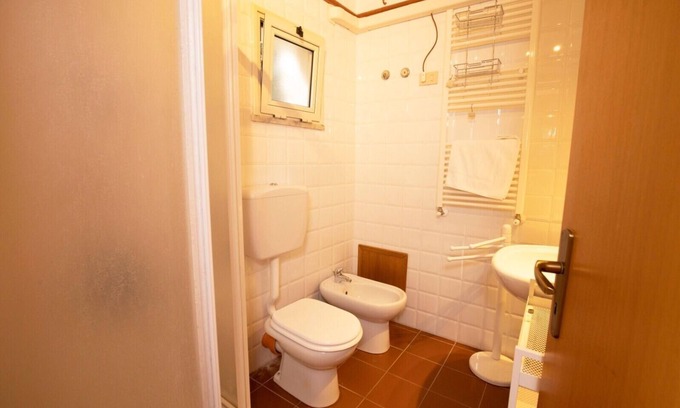 Palermo Villa | Cozy villa 15 meters from the sea with a large garden (1 acre)