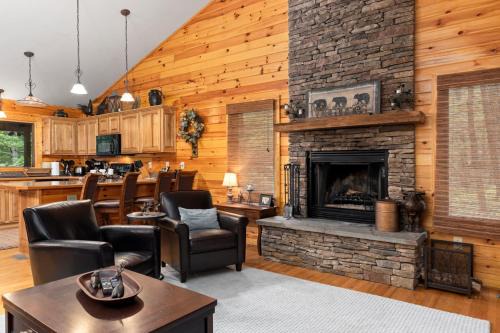 Nellysford House | Cozy Wintergreen Retreat Fireplace & Spacious Deck