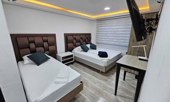 La America Hotel | Cra. 81 No. 37d - 17